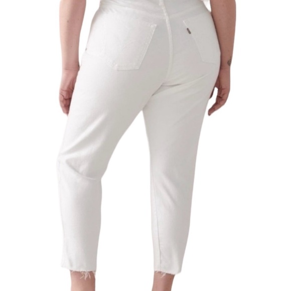 NWOT LEVIS wedgie skinny white jeans 22W - Picture 3 of 11